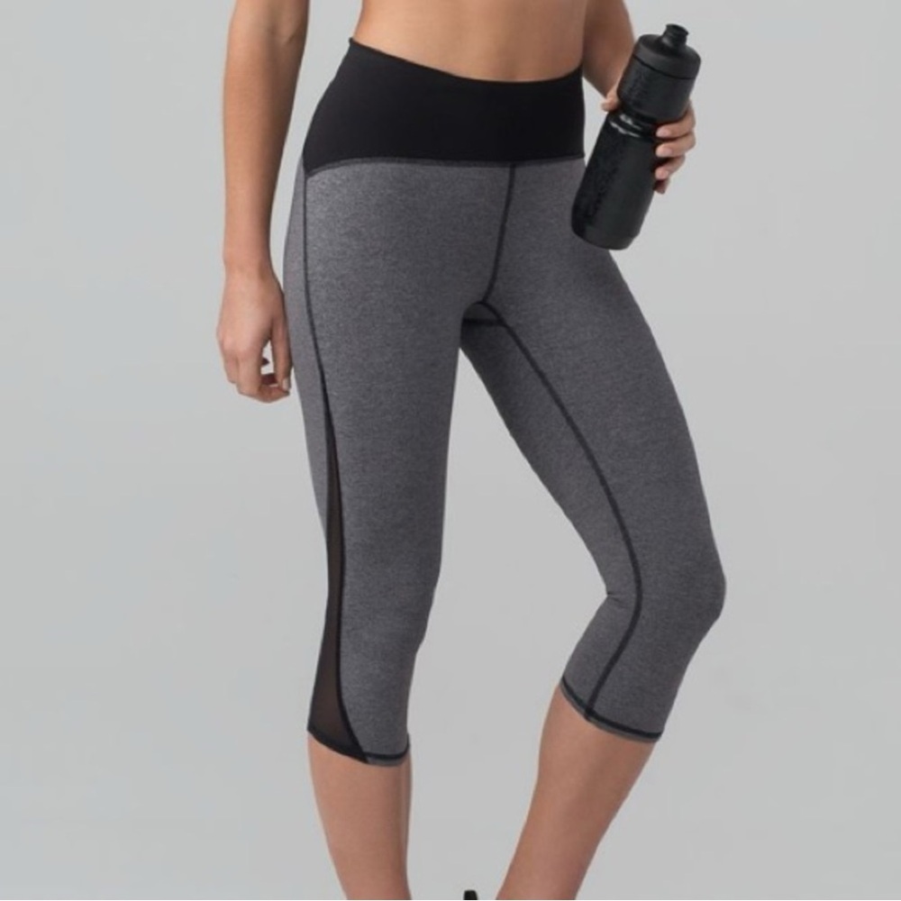 Lululemon Athletica Gray and Black Capri Leggings
